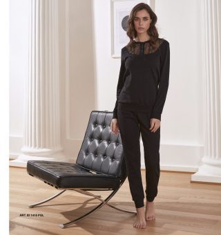 Pigiama donna in interlock con inserto in laize e scollo serafino